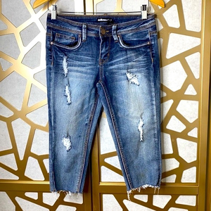 Dollhouse‎ Charley Distressed Capris